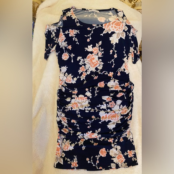 Maternity dress lot - Picture 5 of 11